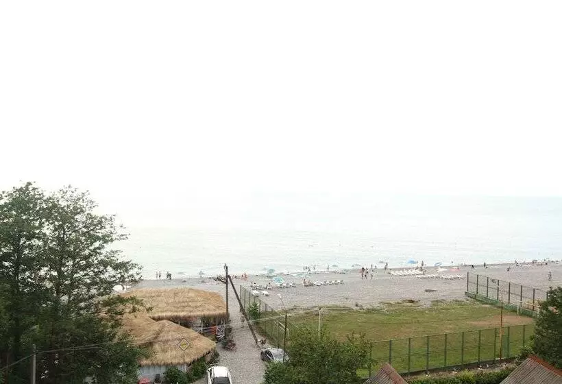 هتل Medea Kvariati