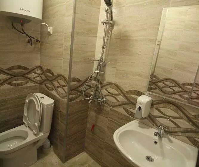 هتل Medea Kvariati