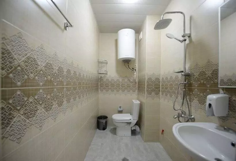 هتل Medea Kvariati