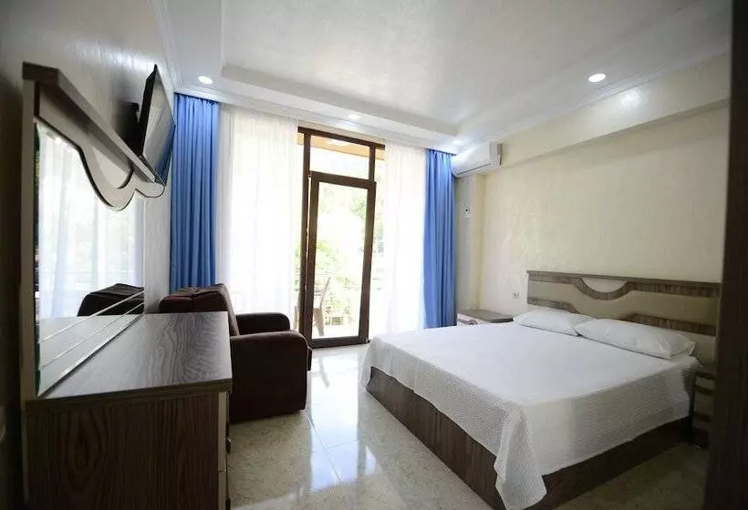 هتل Medea Kvariati