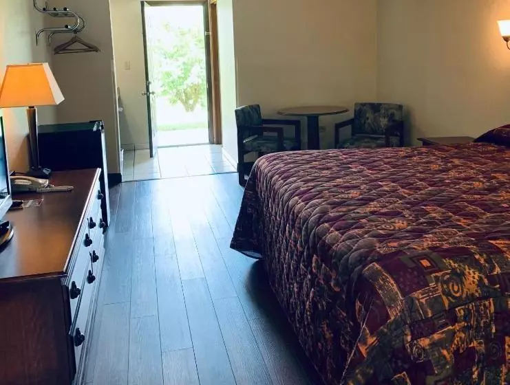 Motelli Landmark Inn