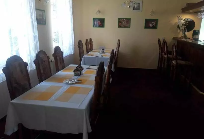 ペンション Penzion Pomnenka