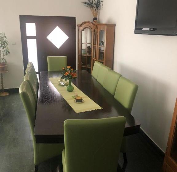 Pensiunea La Răducu