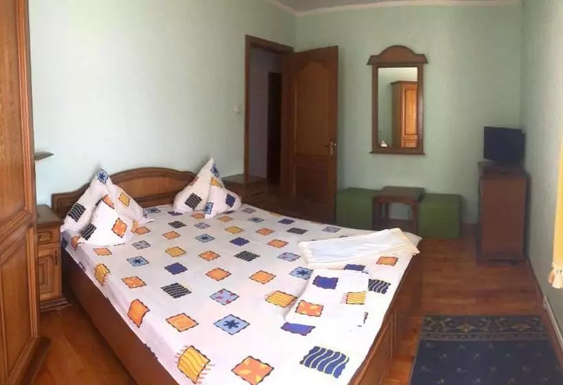 Pensiunea La Răducu