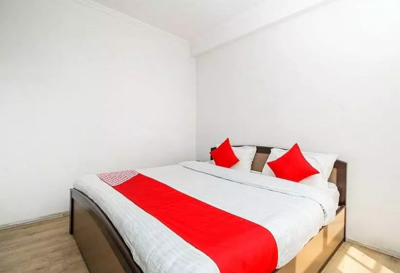 City Star Hotel & Restaurant