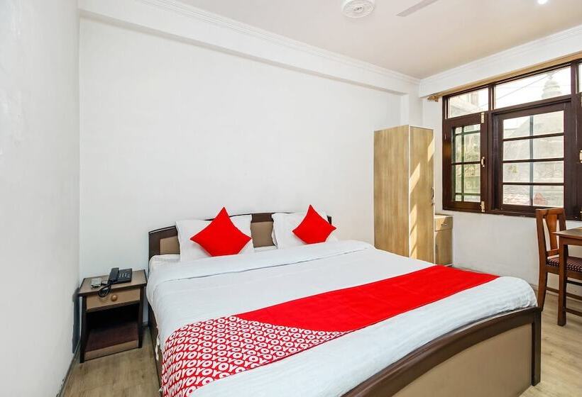 City Star Hotel & Restaurant