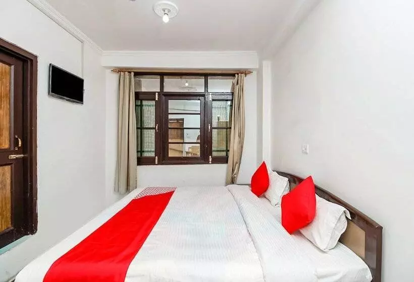 City Star Hotel & Restaurant