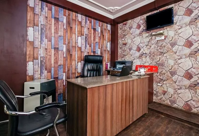 City Star Hotel & Restaurant