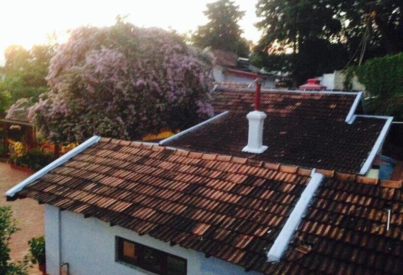 Pension Colonial 4 B/r Home, Great For Families, Coonoor