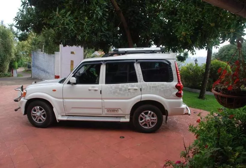 Majatalo Colonial 4 B/r Home, Great For Families, Coonoor