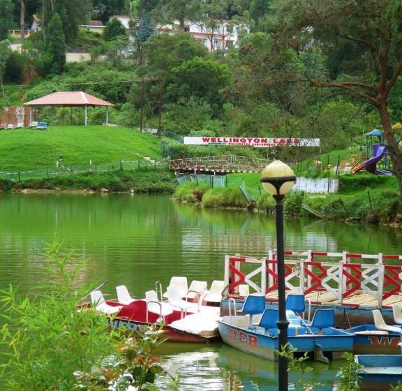 Pension Colonial 4 B/r Home, Great For Families, Coonoor