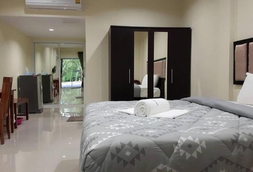 Resort ไออุ่นรีสอร์ท