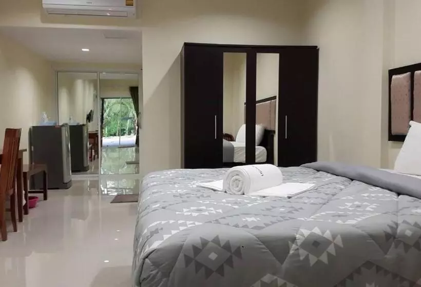 Lomakeskus ไออุ่นรีสอร์ท