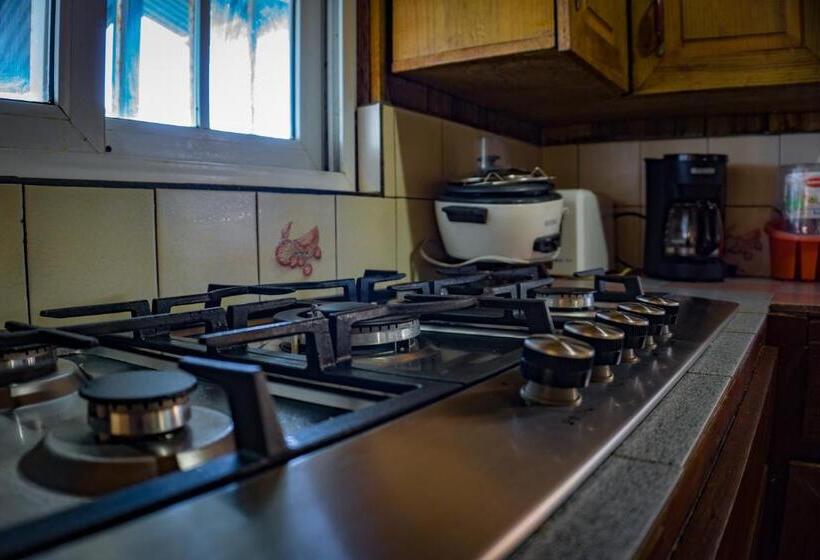 هاستل Hostal On The Sea