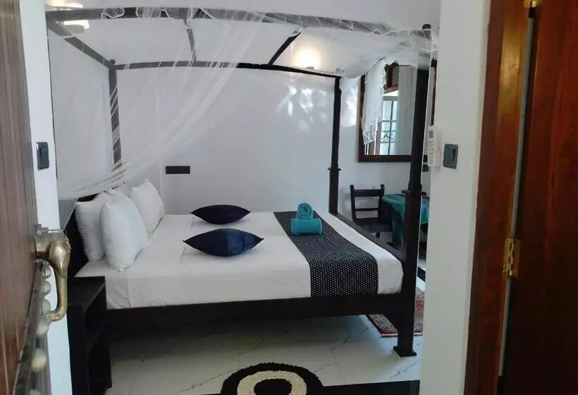 Majatalo Kolition Villa