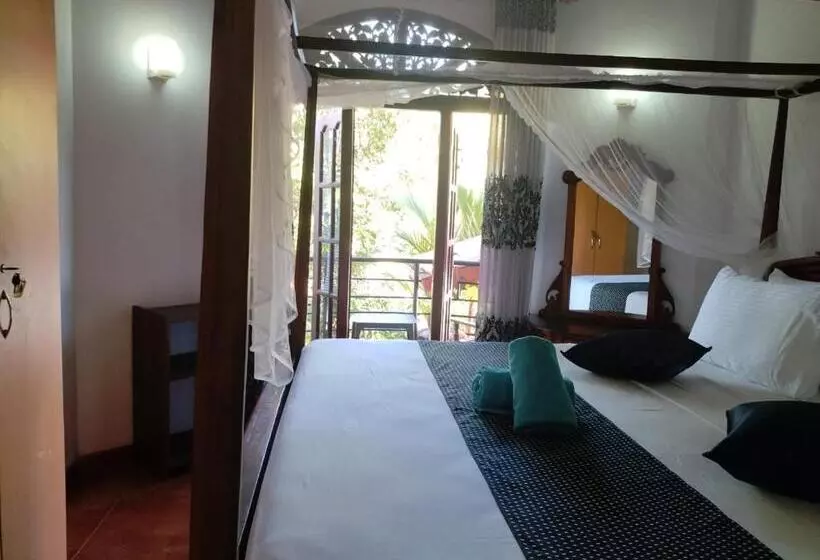 Majatalo Kolition Villa