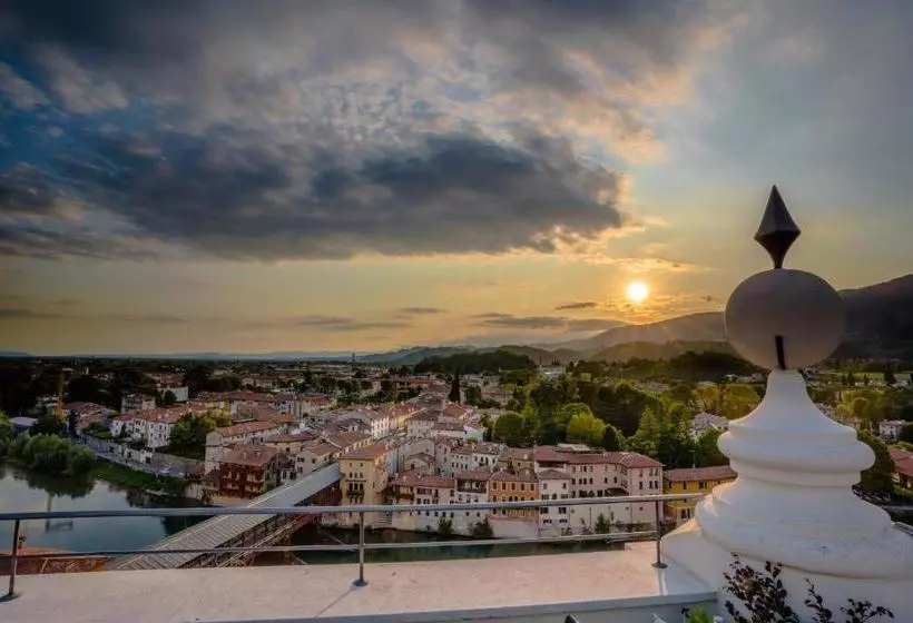 پانسیون Locami Terraglio Luxury Rooms