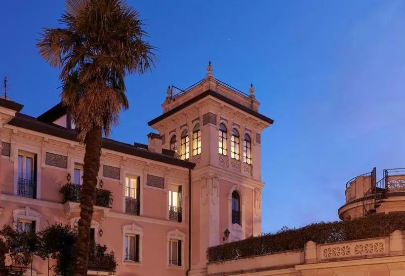 پانسیون Locami Terraglio Luxury Rooms