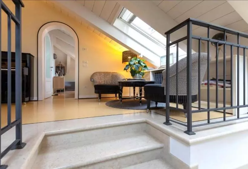 پانسیون Locami Terraglio Luxury Rooms