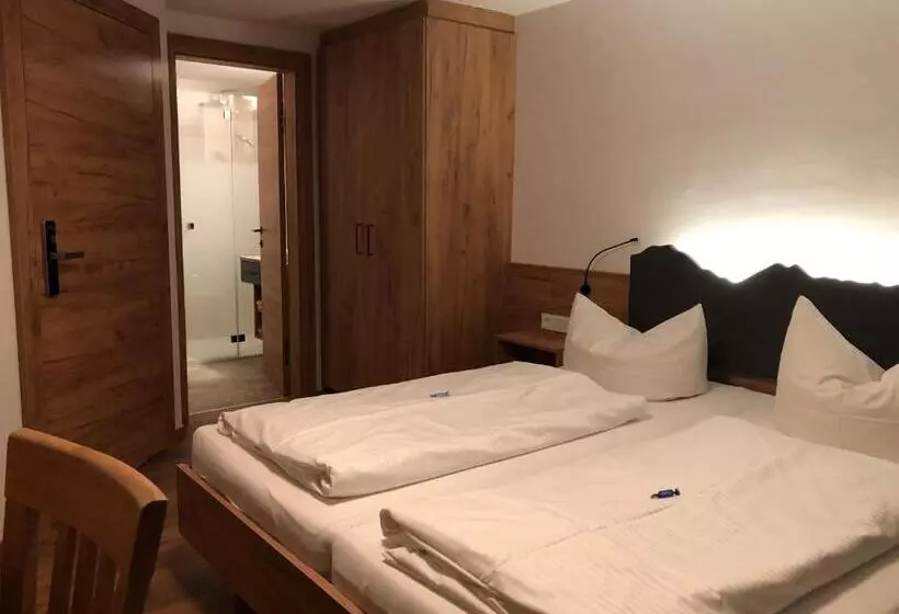 Retkeilymaja Gasthof Bergblick