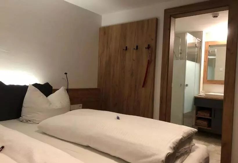 Retkeilymaja Gasthof Bergblick