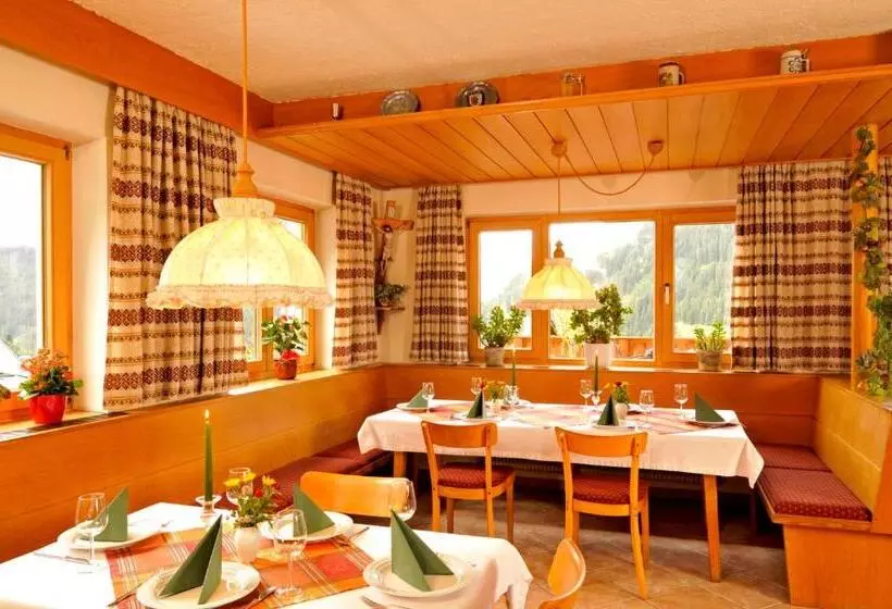 Retkeilymaja Gasthof Bergblick