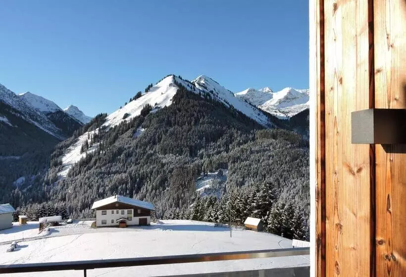 Retkeilymaja Gasthof Bergblick