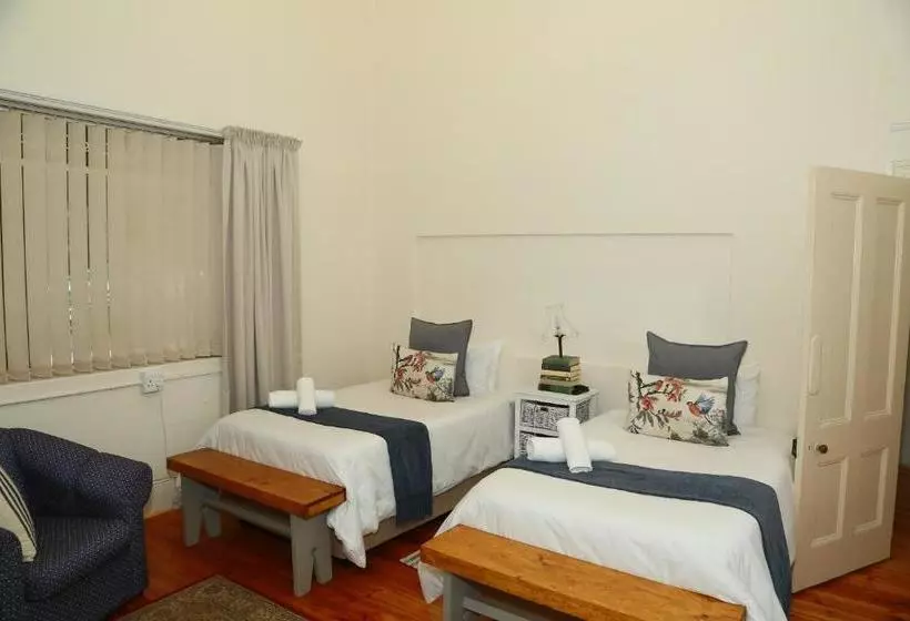 Majatalo Die Hoekhuis