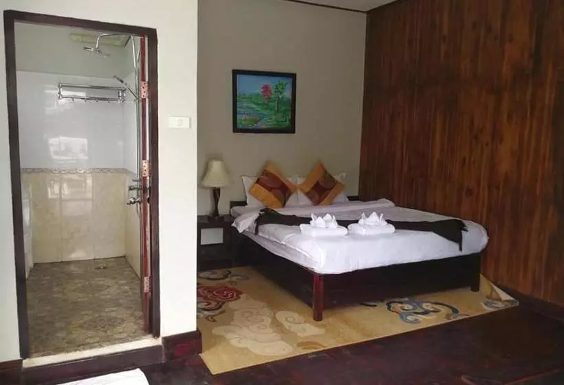 ペンション Mekhonglao Villa