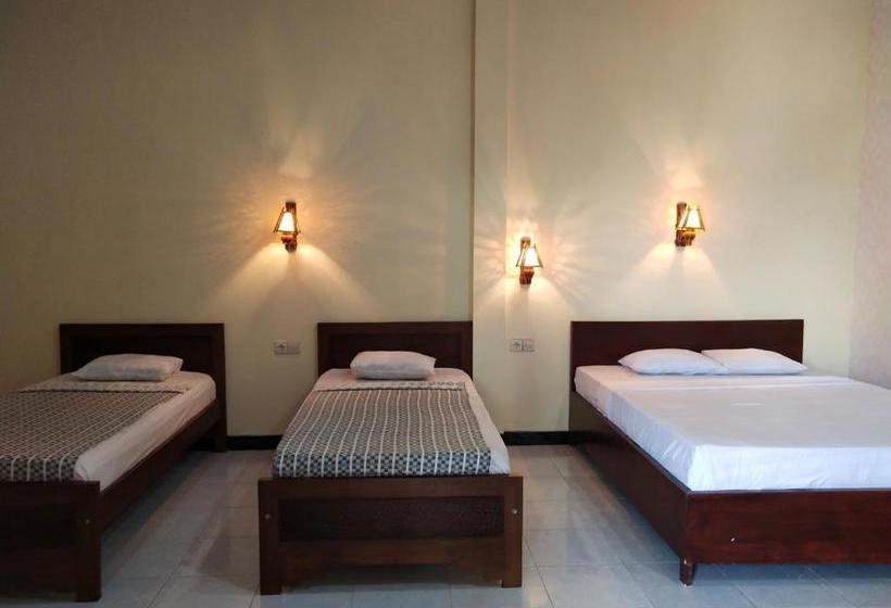 بنسيون Surya Guest House