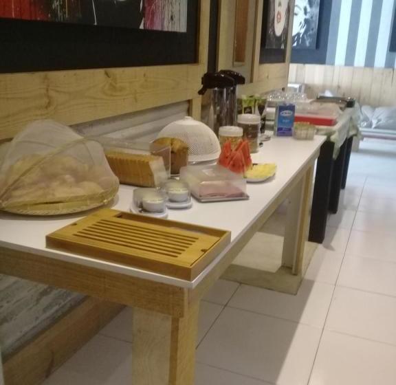 بنسيون Tabuba Residence