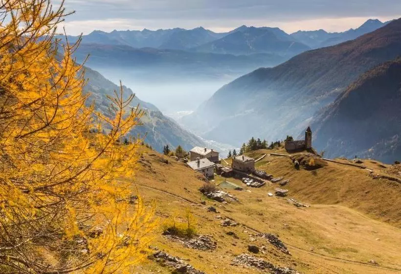 ホテル Rifugio Alpe San Romerio