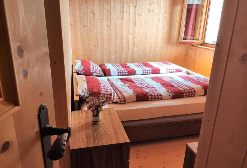 فندق Rifugio Alpe San Romerio