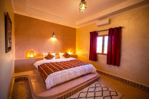 بنسيون Riad Les Jardins De Merzouga