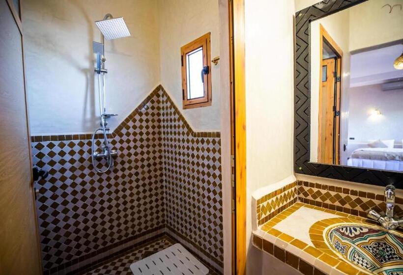 بنسيون Riad Les Jardins De Merzouga