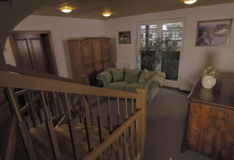 Retkeilymaja Pension U Lipy