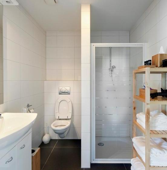 צימר Aubergine Logeren & Dineren