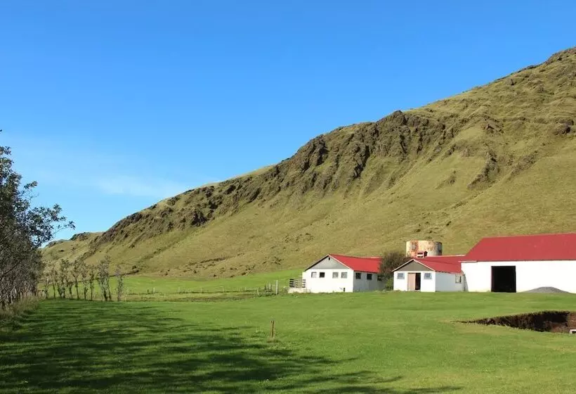 هتل Skammidalur Guesthouse