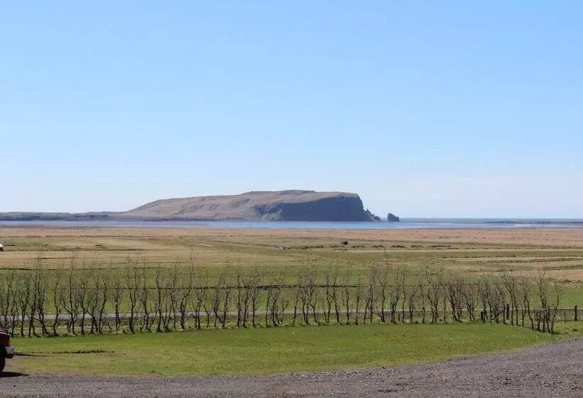 هتل Skammidalur Guesthouse