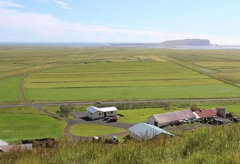 هتل Skammidalur Guesthouse