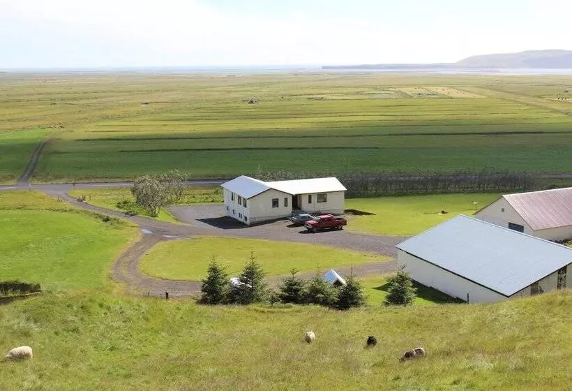 هتل Skammidalur Guesthouse
