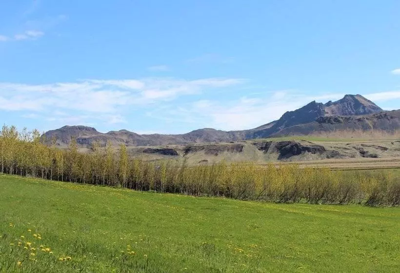هتل Skammidalur Guesthouse