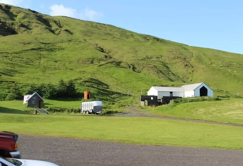 هتل Skammidalur Guesthouse