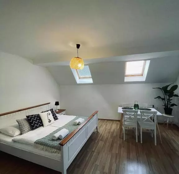 پانسیون Dorfel