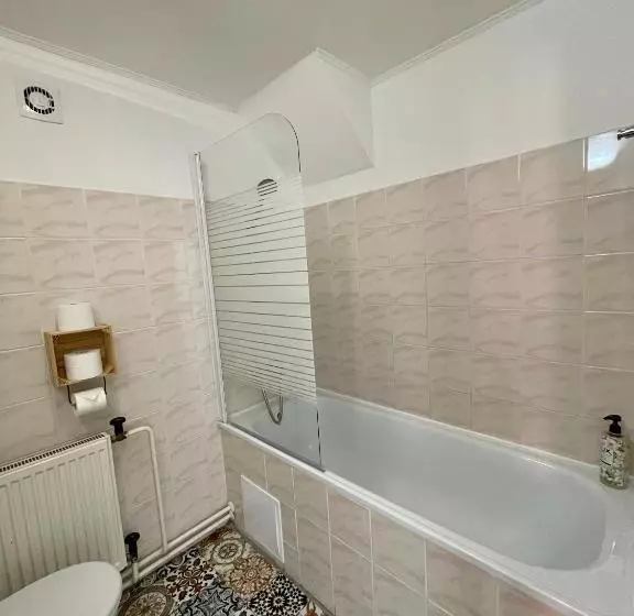 پانسیون Dorfel