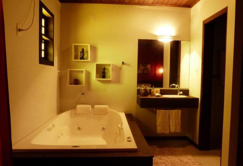 پانسیون Pousada Narinari