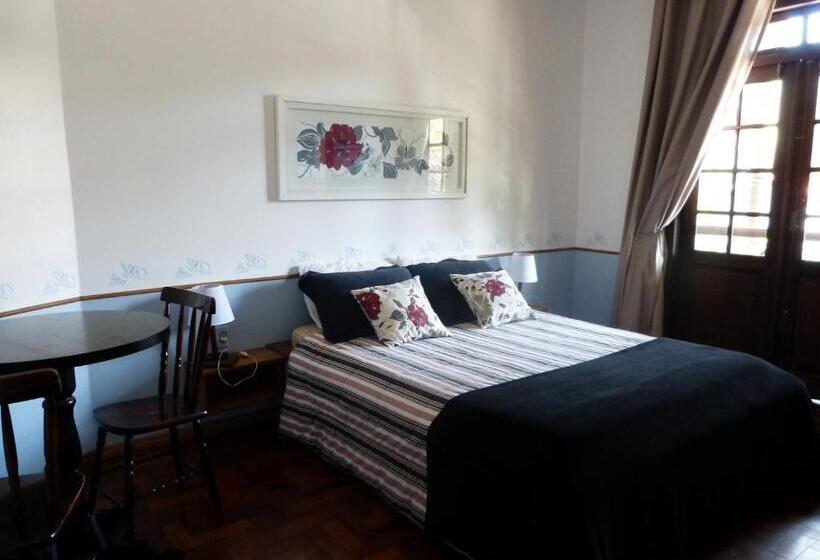 پانسیون Pousada Narinari