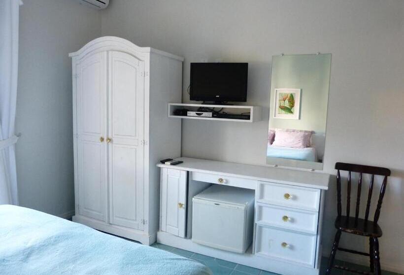 پانسیون Pousada Narinari