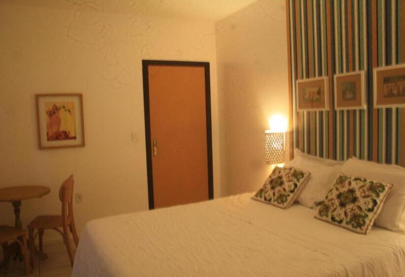 پانسیون Pousada Narinari