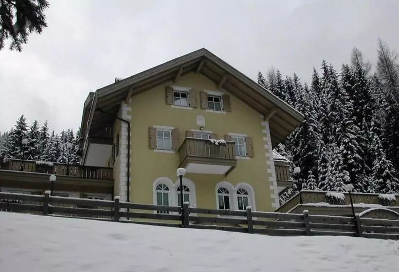 Residence Villa Avisio